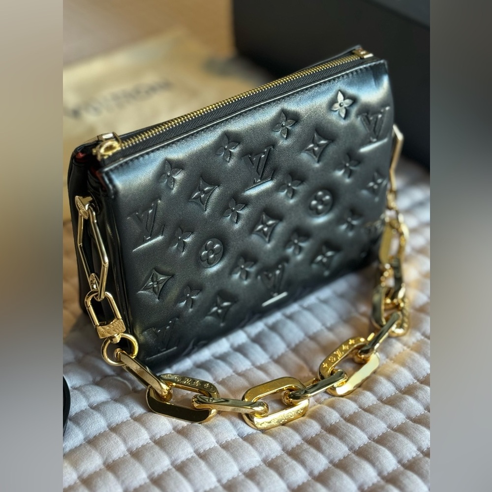 Louis Vuitton Pochette Coussin PM – Monogram Empreinte Leather, Black
